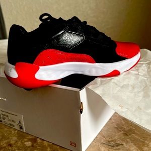 Brand New women’s Jordan red / black 6.5